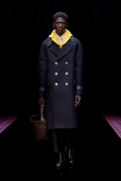 Look 36
